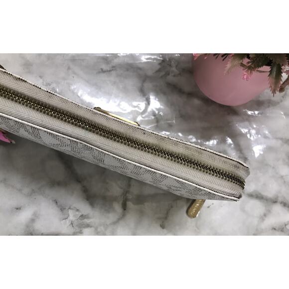 Michael Kors Jet Set Travel Large Logo Zip Around Wallet MK Siganture 9"x5" - Picture 5 of 6